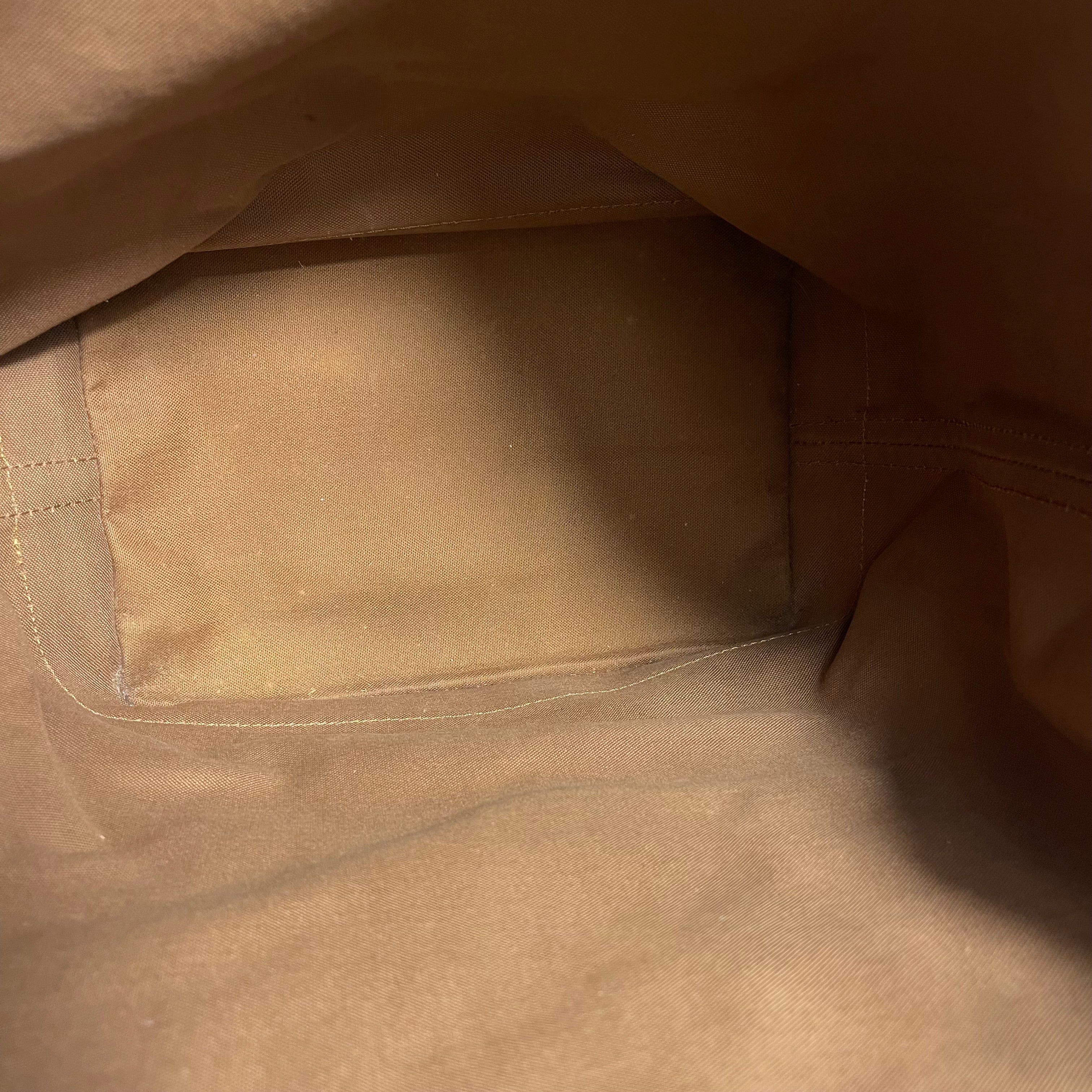 Louis Vuitton Noé Grande Monogram Schultertasche