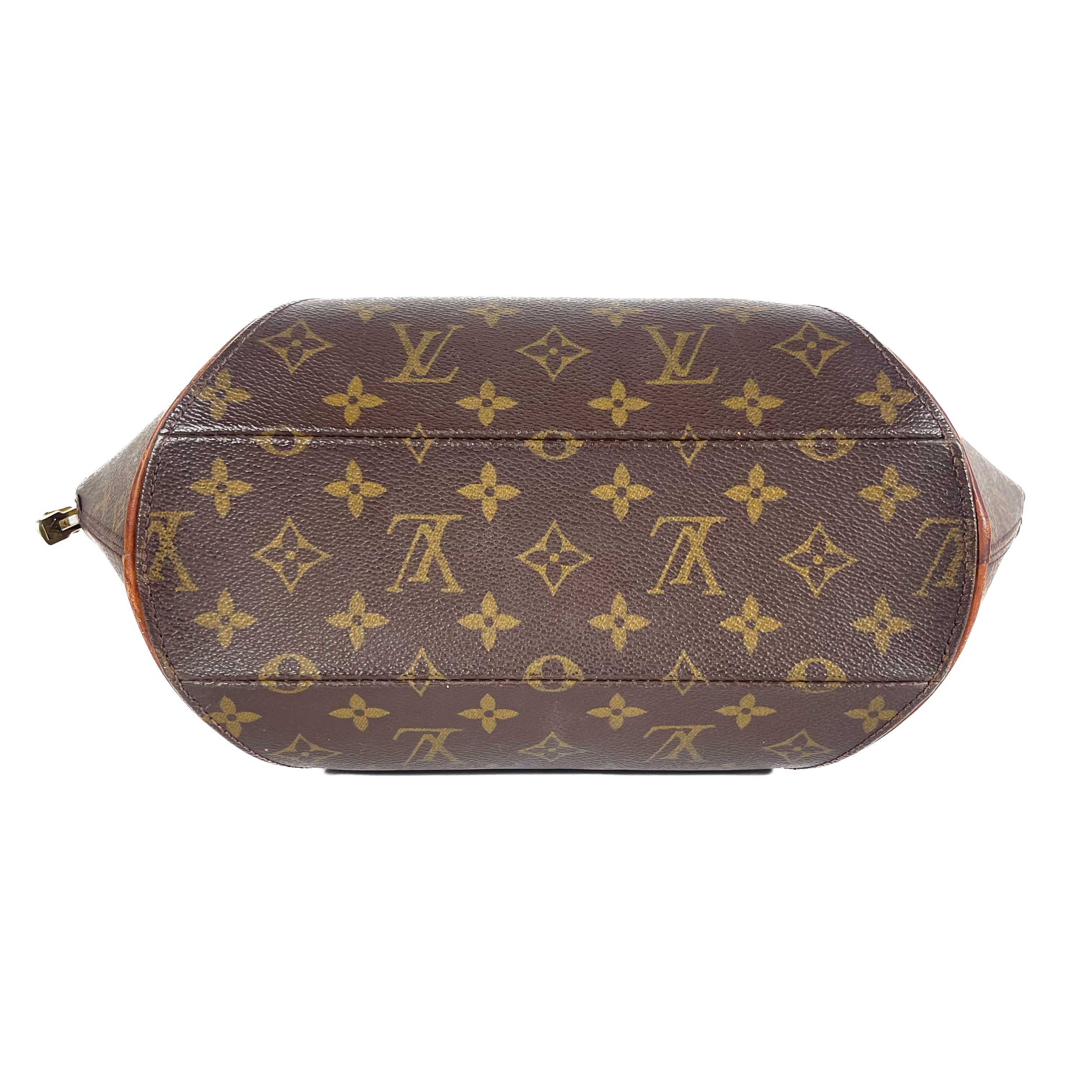 Louis Vuitton Ellipse MM Monogram Canvas