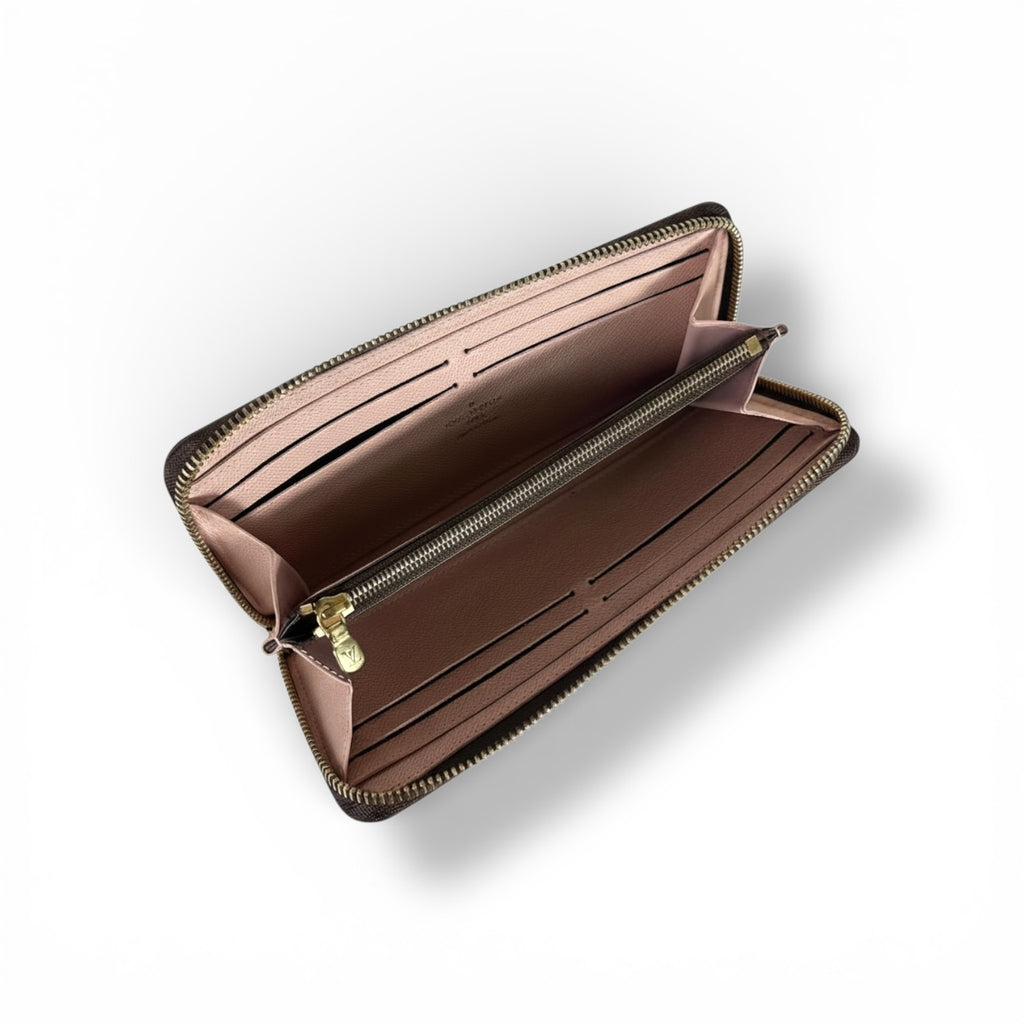 Louis Vuitton Zippy Wallet
